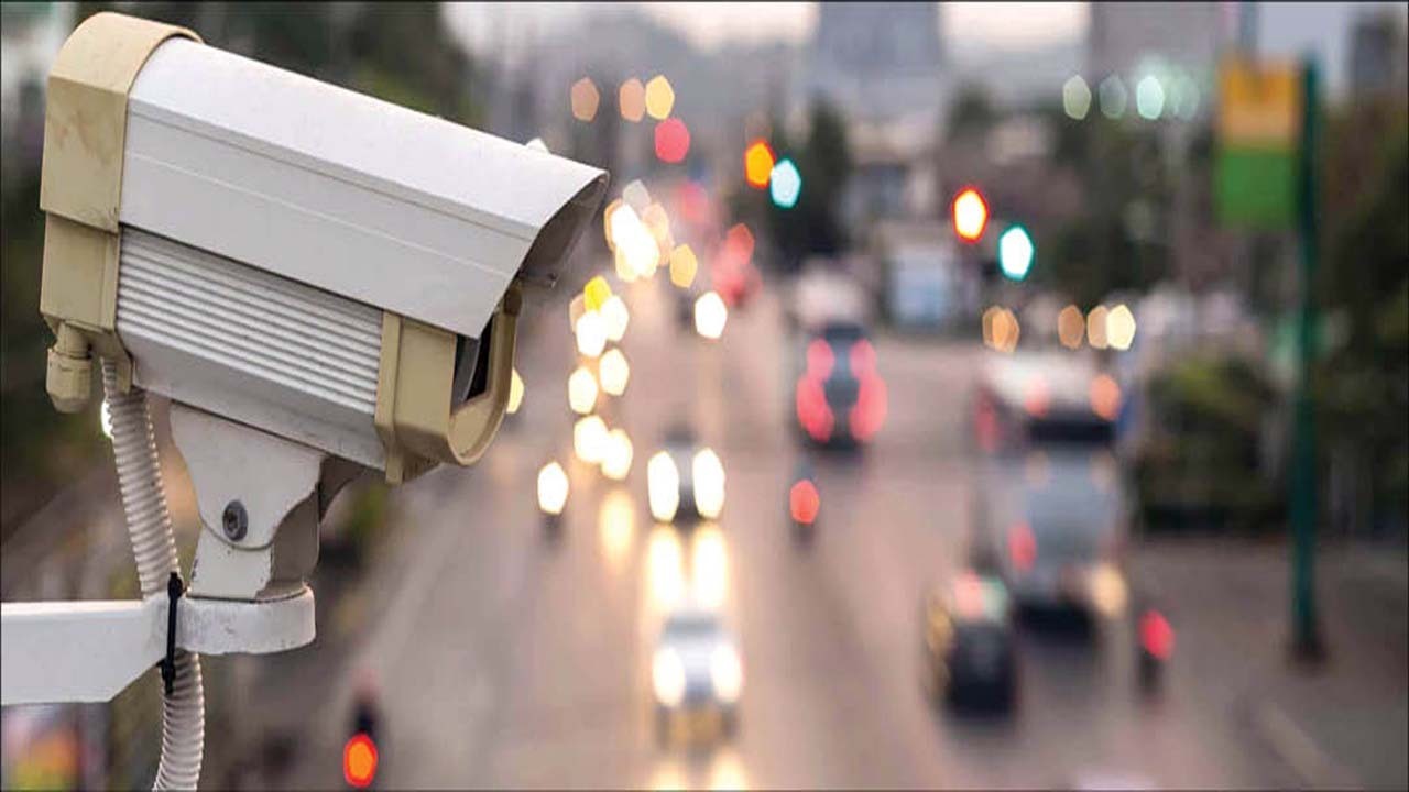 نصب سامانههای هوشمند برای ارتقای ایمنی راههای ملایر