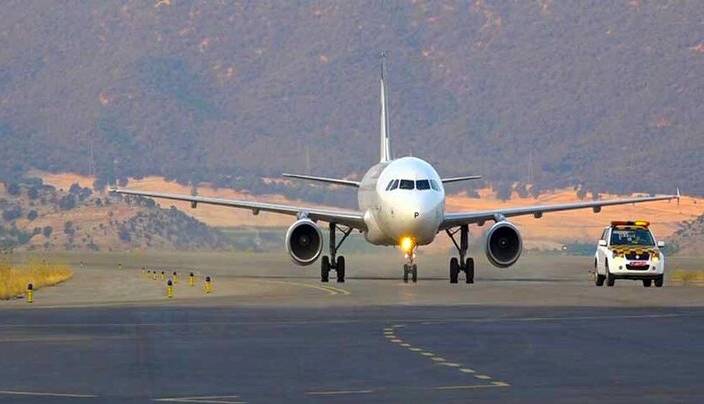 تأخیر در پرواز مشهد-بندرعباس به‌دلیل نقص فنی