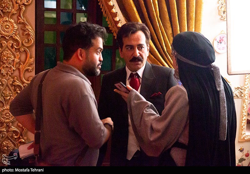 بازدید رئیس صدا و سیما از پشت صحنه دو سریال فراری و رحیل