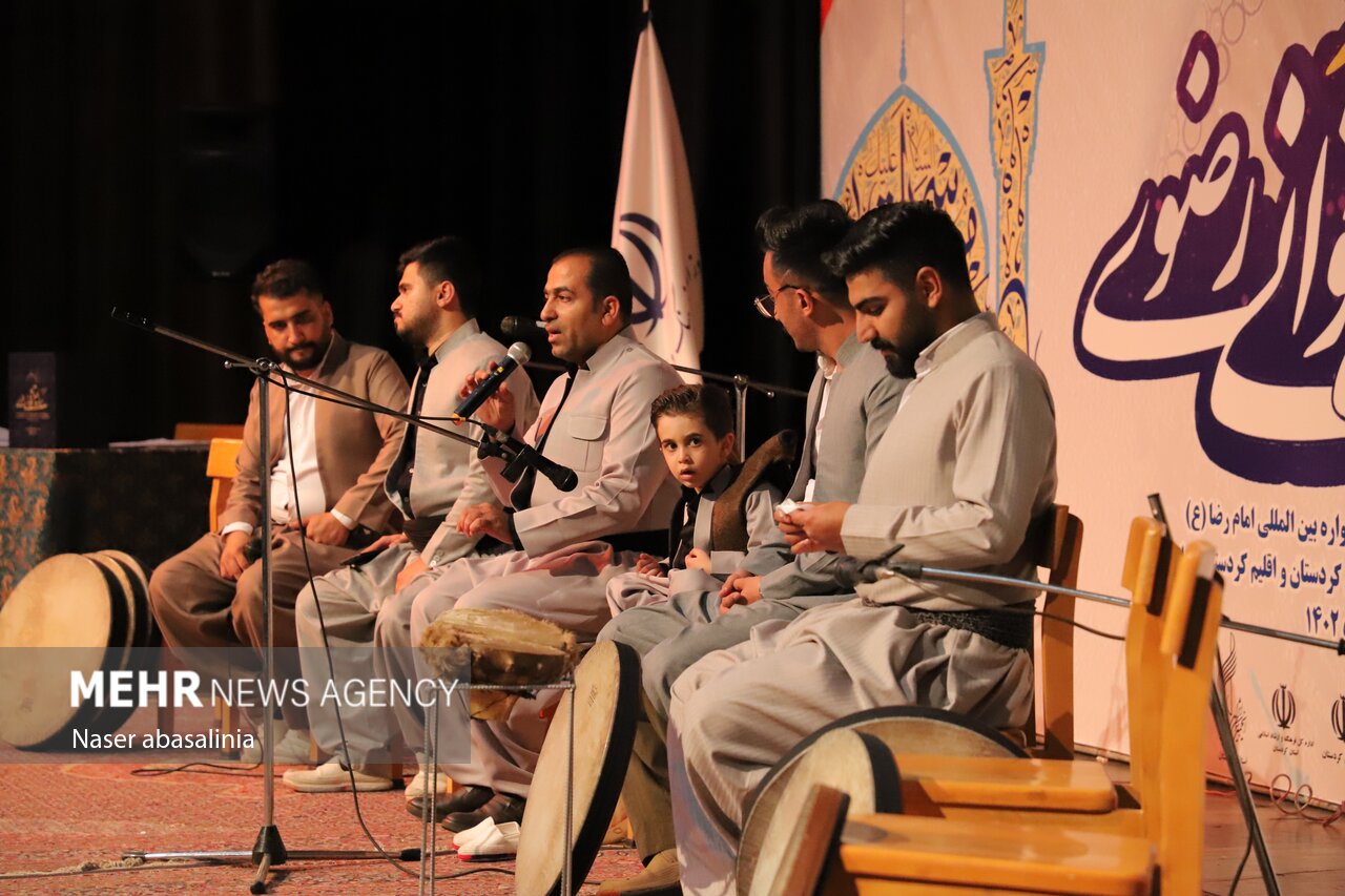 جشنواره بین المللی مولودی خوانی رضوی در سنندج