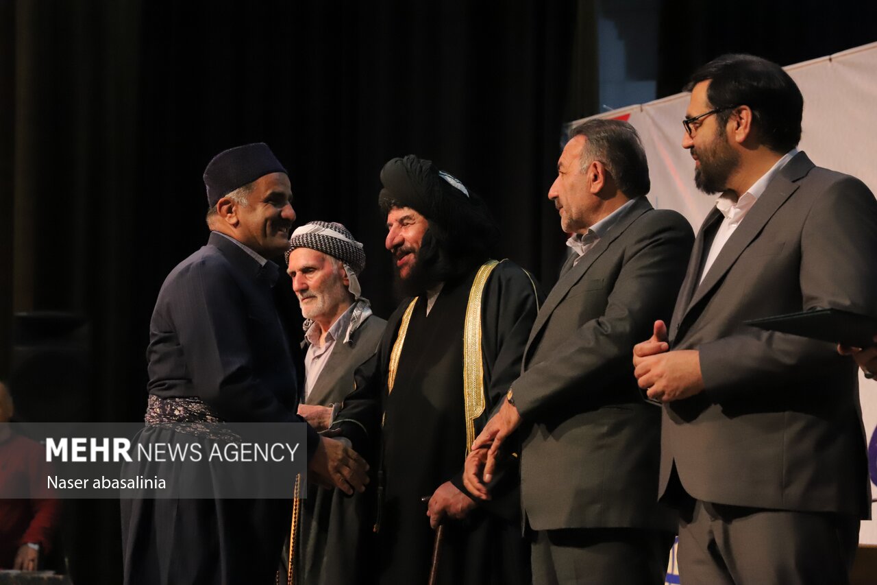 جشنواره بین المللی مولودی خوانی رضوی در سنندج