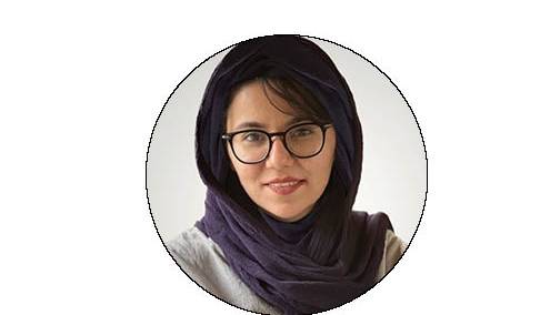 هنر روحدادن به تار و پود پارچه