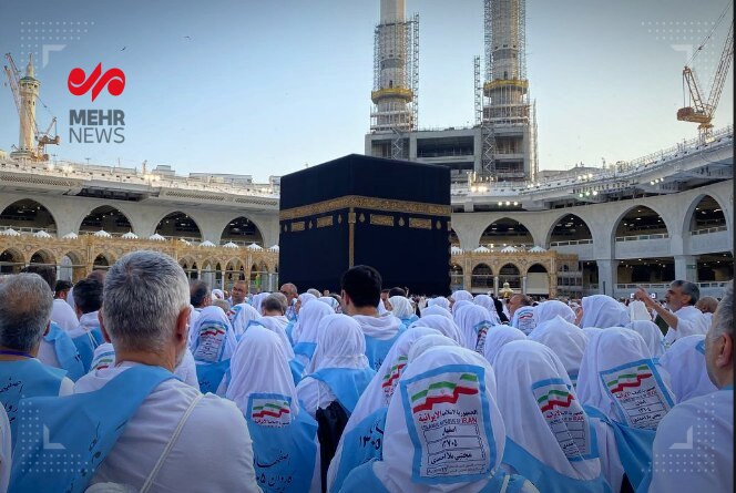 تصاویری از طواف زائران و حجاج ایرانی در خانه خدا