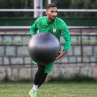سنگربان استقلال از تیم امید خط خورد