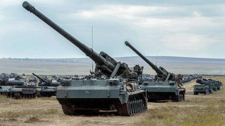 حمله توپخانه‌ای روسیه به ستون زرهی قوای اوکراین