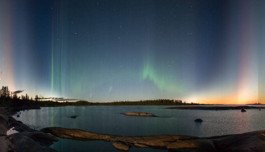 تصویر روز ناسا؛ غروب تا طلوع خورشید بر فراز دریای بالتیک