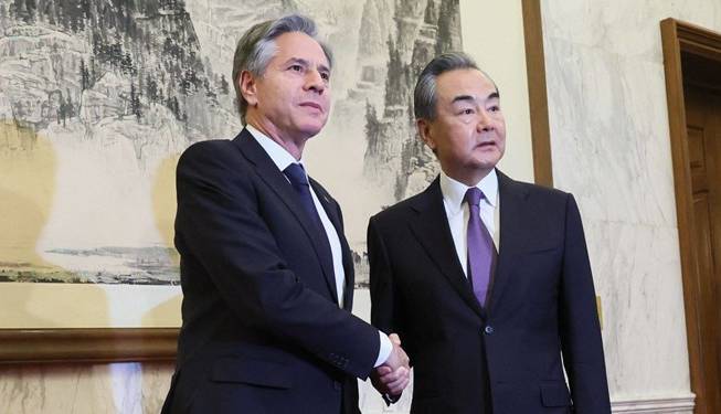وانگ یی: آمریکا باید بین همکاری یا درگیری با چین، یکی را انتخاب کند