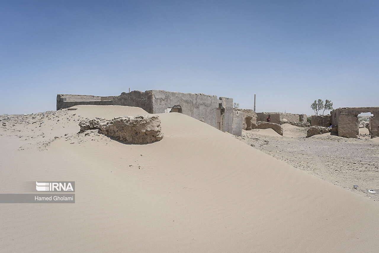 عکس/ طوفان شن در سیستان و بلوچستان