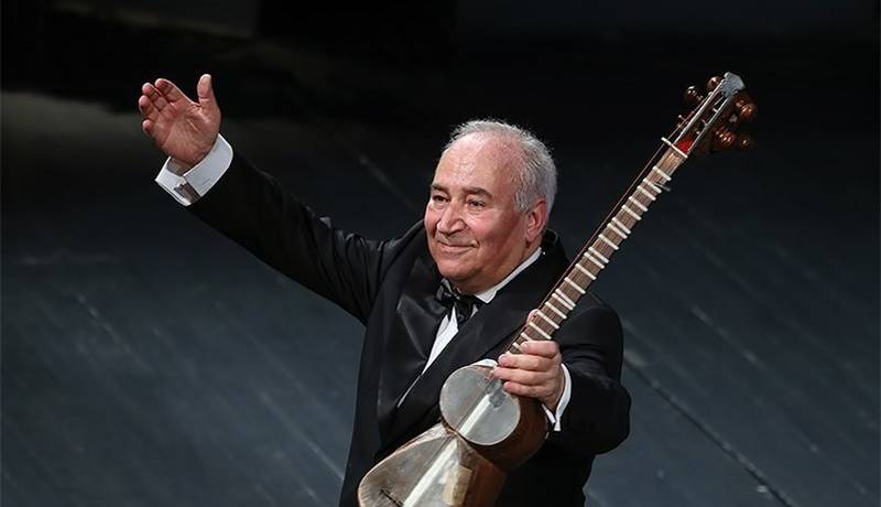 آهنگ بیکلام «نخستین عشق» با تارنوازی رامیز قلی اف