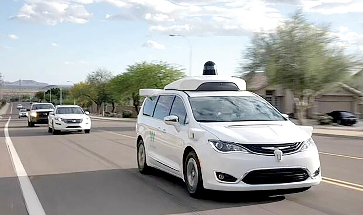 کمک خودروهای خودران به پلیس کمک خودروهای خودران به پلیس