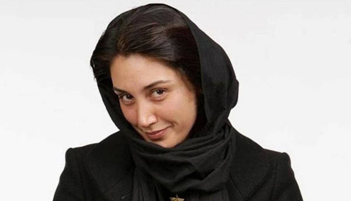 چهره ها/ عکسی دیده‌نشده از هدیه تهرانی در سال 77