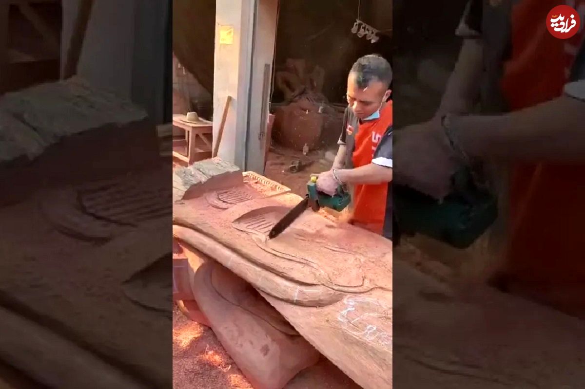مهارت باورنکردنی این مرد در منبت‌کاری