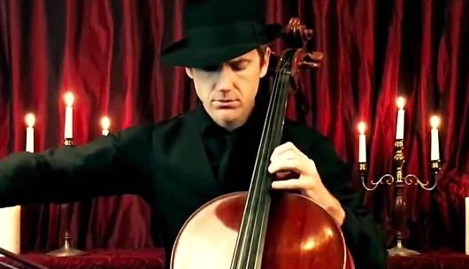 “روح فراموش شده” نوای ویولن سل زیبا از آدام هرست