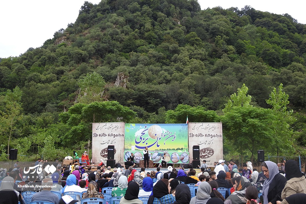 عکس/ جشنواره «نان برنجی» در گیلان