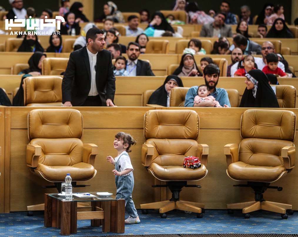 حواشی جالب کودکان در مراسم گرامیداشت روز بهزیستی