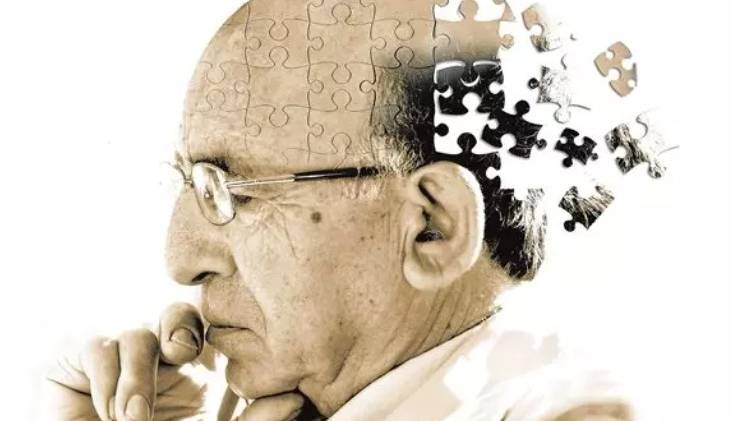 کارهای داوطلبانه در سنین بالا به پیشگیری از آلزایمر کمک می کند