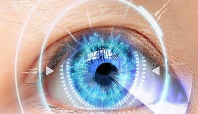 مگس‌پران چشم نشانه یک بیماری جدی است؟