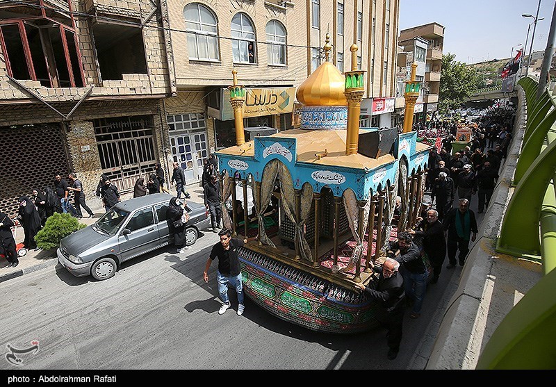 عکس/ مراسم عزاداری سومین روز شهادت امام حسین(ع) در همدان