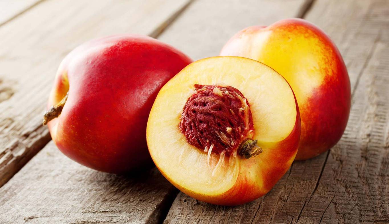 میوه ای تابستانی که ویتامین A و C زیاد دارد و کرم معده را از بین می برد