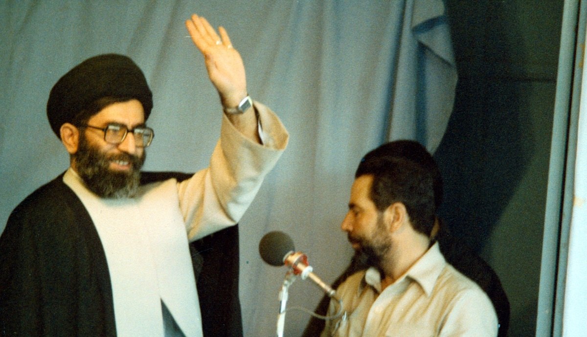 اولین دیدار آزادگان با حضرت آیتالله خامنهای پس از آزادی