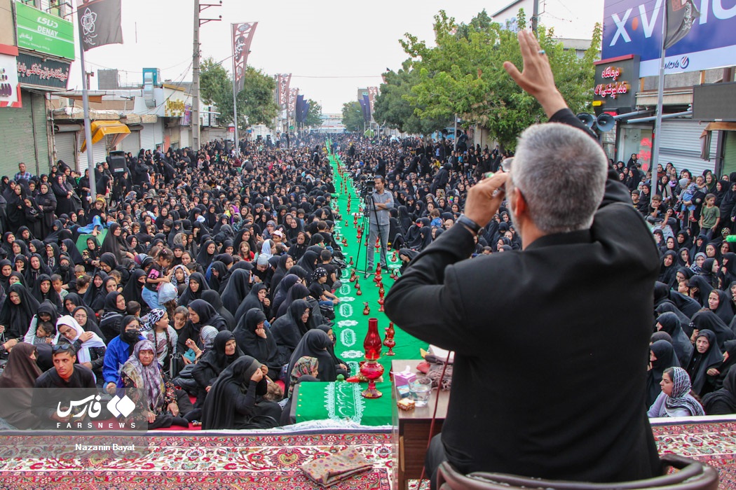 عکس/ برپایی سفره جهانی حضرت رقیه (س) در زنجان