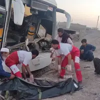 انحراف مرگبار اتوبوس در محور ریگان - ایرانشهر؛ 27 نفر مصدوم شدند