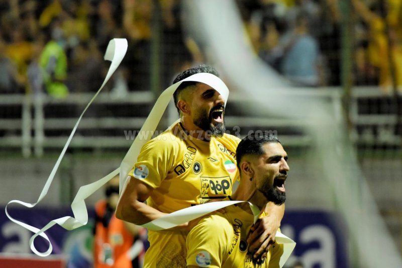 گزارش زنده/ استقلال 0-1 سپاهان گزارش زنده/ استقلال 0-1 سپاهان
