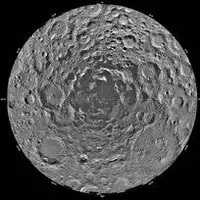 گنج‌ ارزشمندی که در قطب جنوب ماه پنهان شده