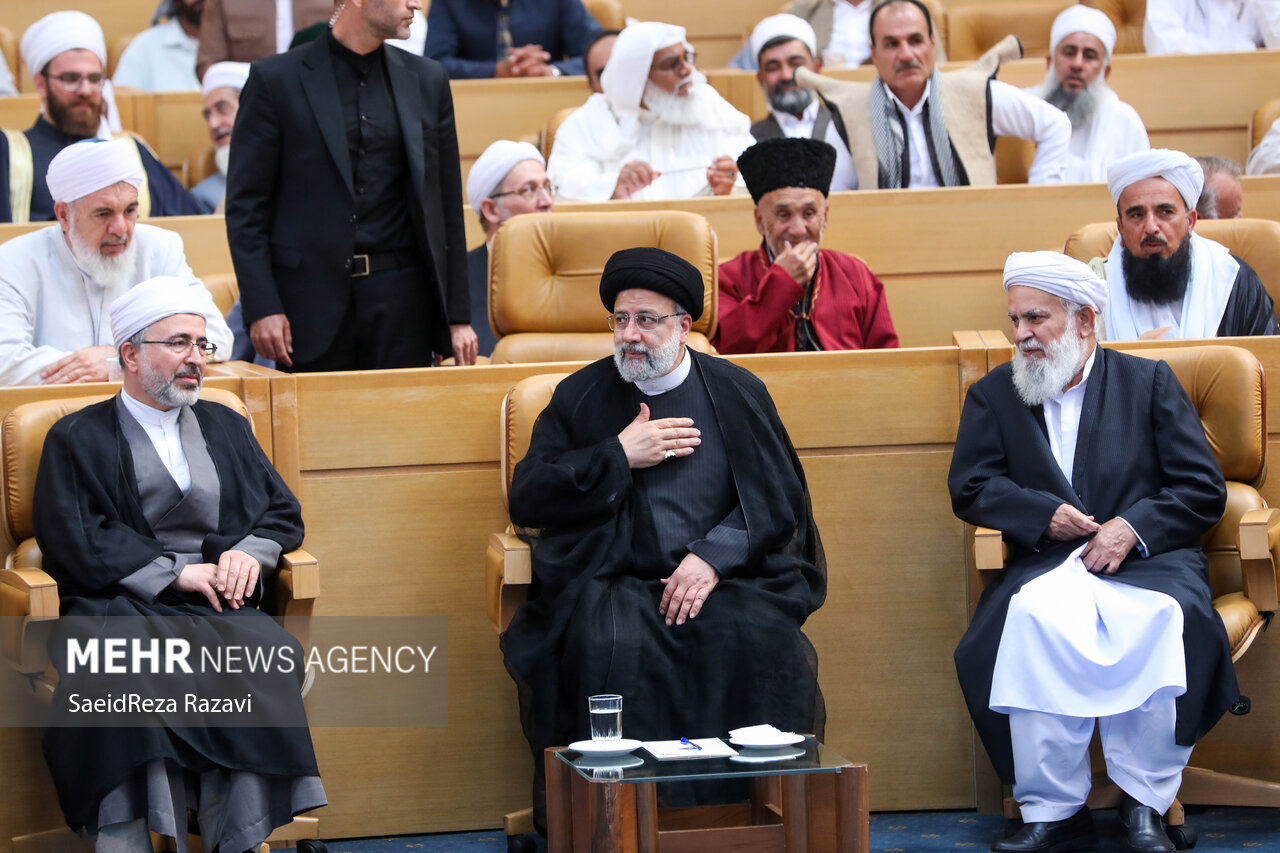 عکس/ نشست علمای اهل سنت با رئیس جمهور