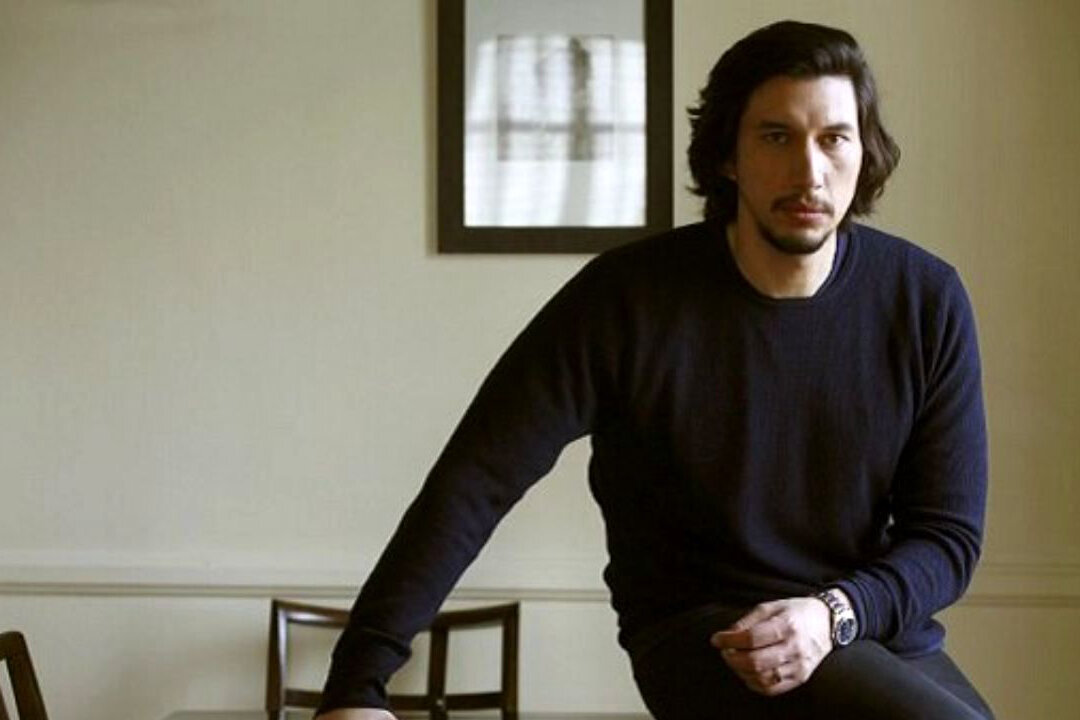 بازیگر معروف «فراری»: نمی‌خواستند من به گران‌ترین وسایل صحنه دست بزنم!