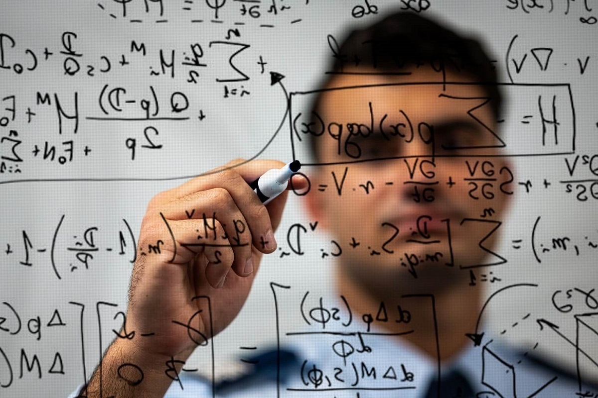 گوناگون/ می توانید این معادله ریاضی را در کمتر از 8 ثانیه حل کنید؟