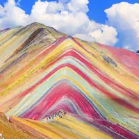 کوه‌های رنگین کمانی آلاداغلار