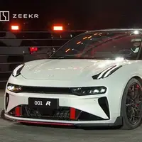 رونمایی از خودروی چینی جدید با شتاب صفر تا صد 2 ثانیه!