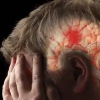 جراح‌های مغز اینگونه لخته خون در نزدیکی مغز را از بین می‌برند!