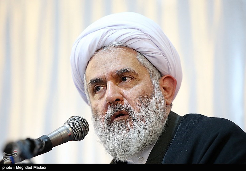 طائب: آمریکا قادر به نهایی کردن هیچ پروژهای علیه ایران نیست