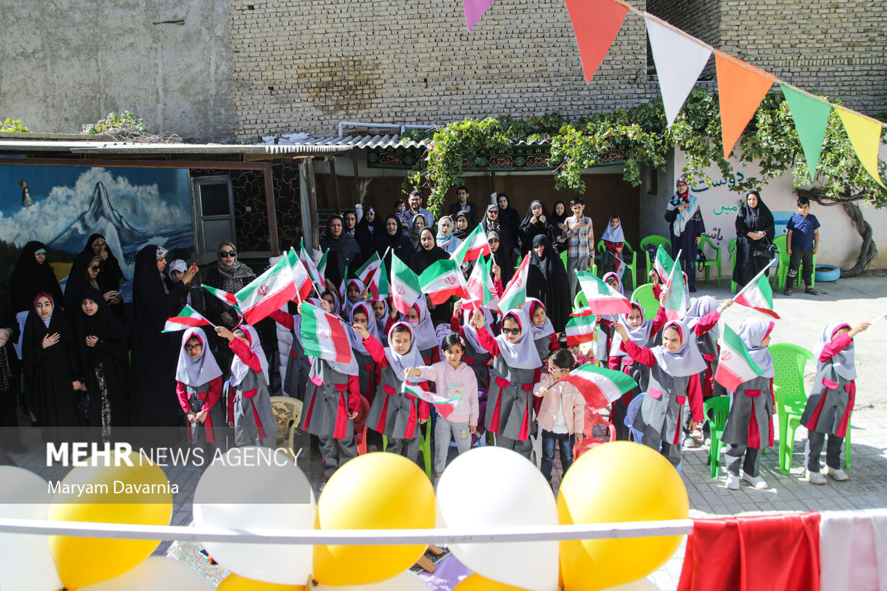 جشن شکوفه‌ها در بجنورد