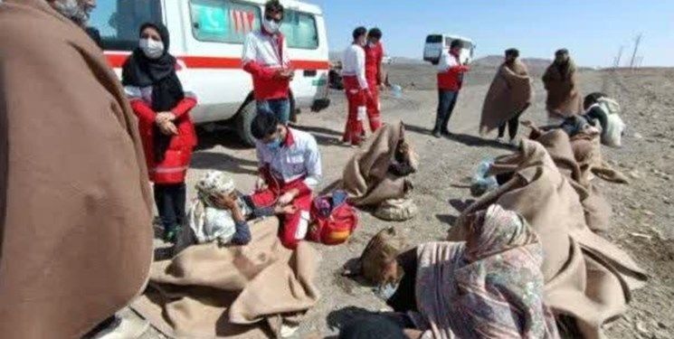 امدادرسانی به زائران پاکستانی در جاده نیشابور - مشهد