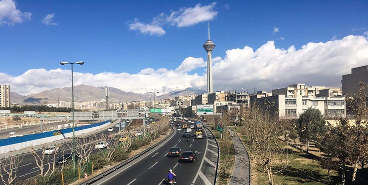 هوای تهران قابل قبول است