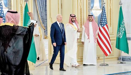 بایدن به دنبال معاهده دفاعی با عربستان