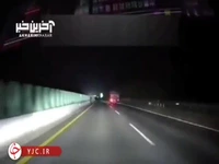 لحظه وحشتناک در رفتن لاستیک کامیون حین رانندگی
