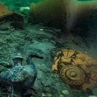 گوناگون/ کشف شگفت‌انگیز گنج بزرگ فرعون زیر آب