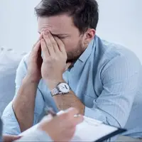 چگونه با یک فرد افسرده گفت‌وگو کنیم؟
