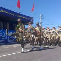 رژه نیروهای مسلح در مشهد برگزار شد