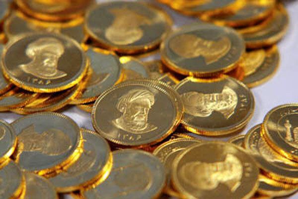 عقب‌نشینی نرخ سکه تمام در بازار طلا؛ دلار ثابت ماند