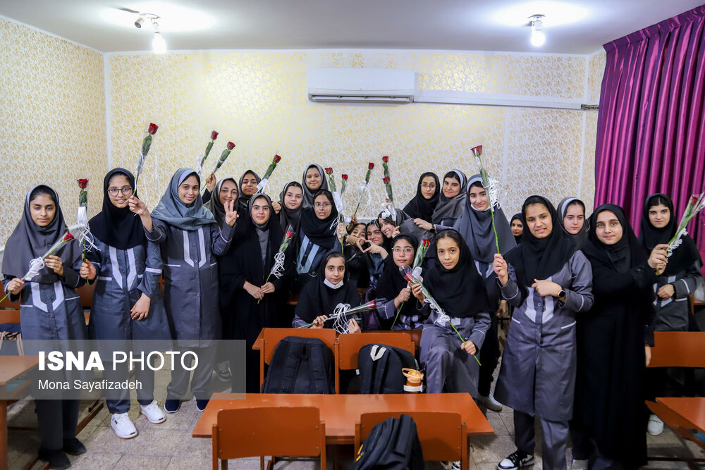 عکس/ زنگ بازگشایی مدارس در خوزستان