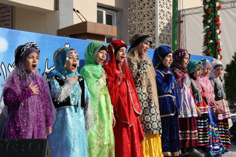 عکس/ در حاشیه مراسم بازگشایی مدارس با حضور رئیس جمهور