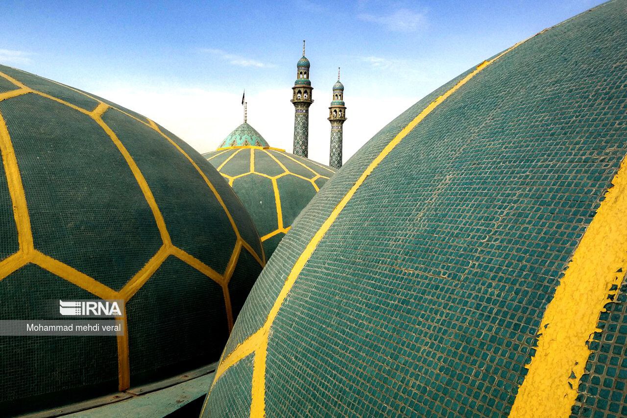 عکس/ مسجد مقدس جمکران در شب آغاز امامت حضرت بقیه‌الله (عج)