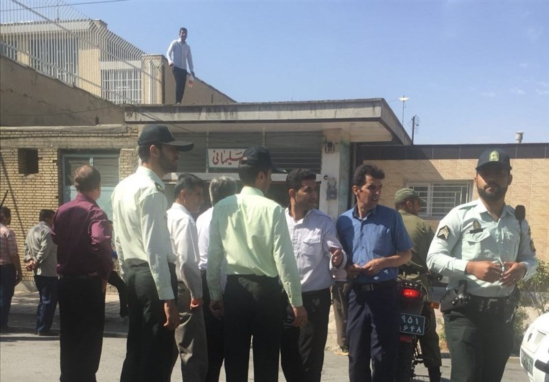 اقدام به خودسوزی یک مرد جوان در مشهد