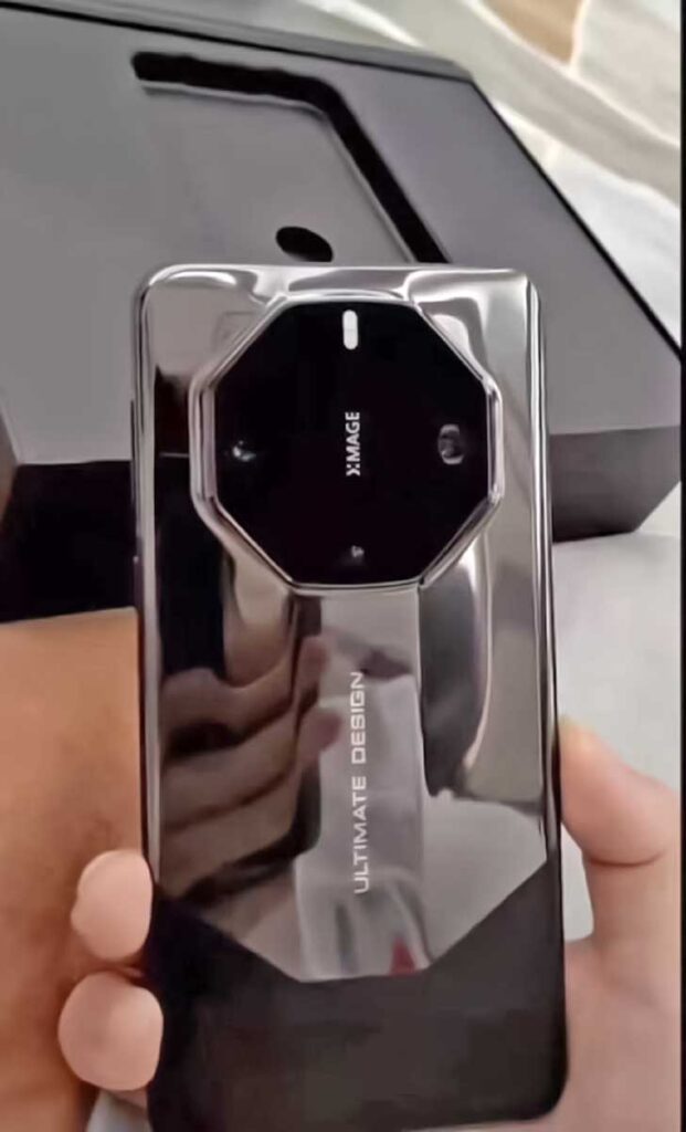 طراحی هواوی Mate 60 RS Ultimate Design احتمالا به این شکل خواهد بود