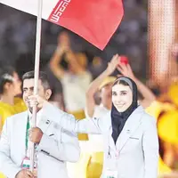 غلبه‏‌ی حاشیه بر متن